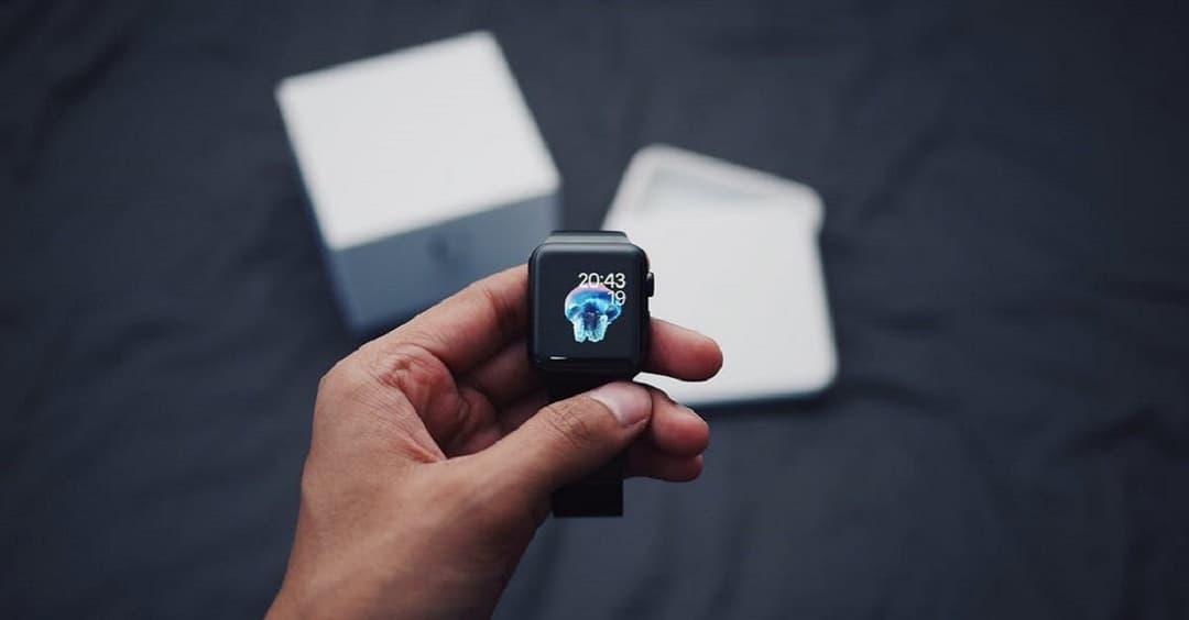 Drei aktuelle Smartwatch-Uhren im Vergleich: Huawei, Apple, Casio