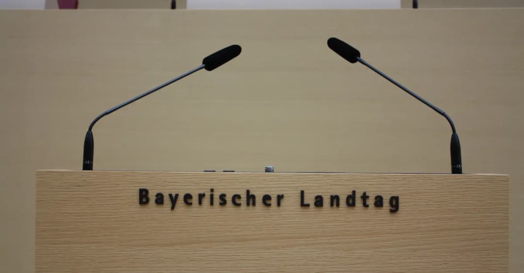AfD erobert dritten Platz