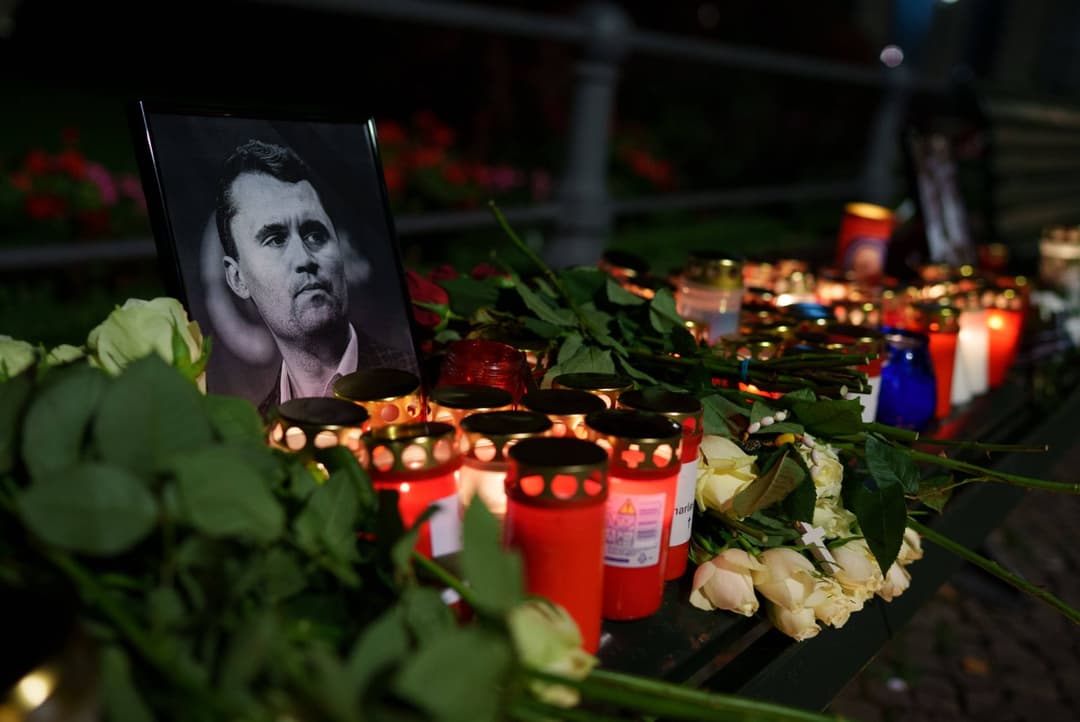 „Charlie’s Murderers“: Seite sammelt Hinweise zu Hasskommentaren gegen Kirk