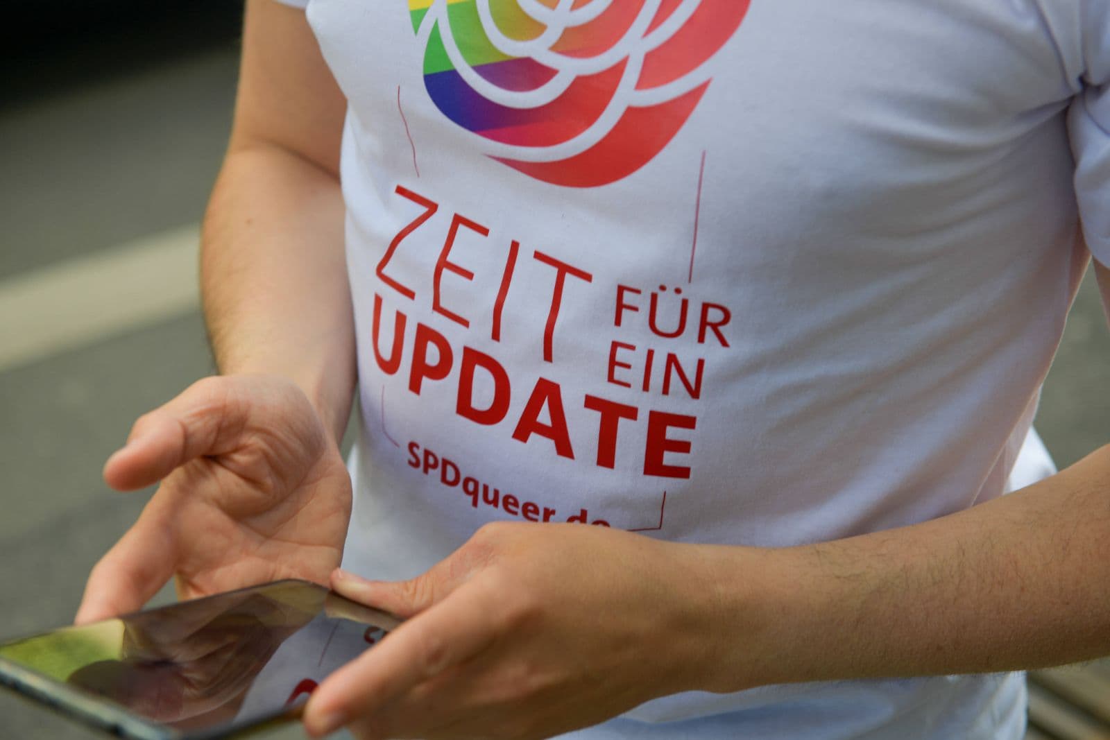 Kritik am aktuellen Kurs: SPDqueer will Asylregeln aufweichen