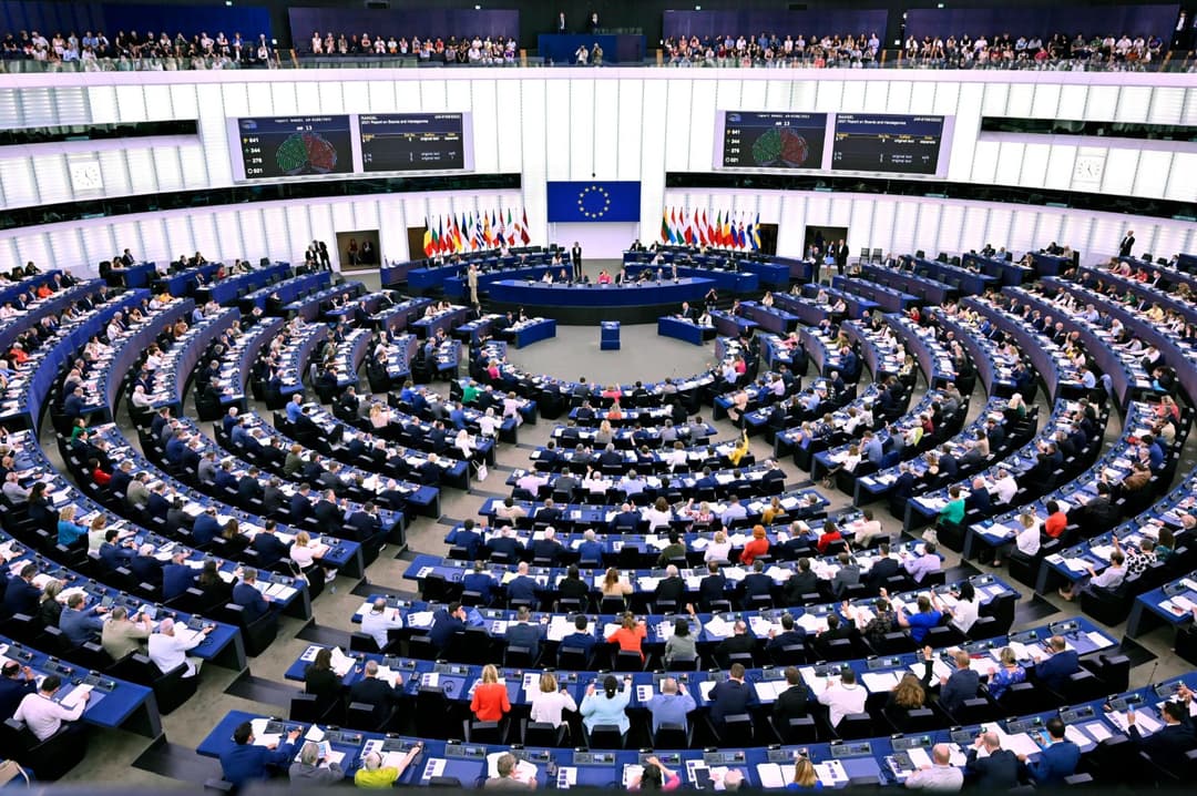 „Omnibus“-Einigung gestoppt: Rechte EU-Fraktionen feiern Sieg über grüne Bürokratie