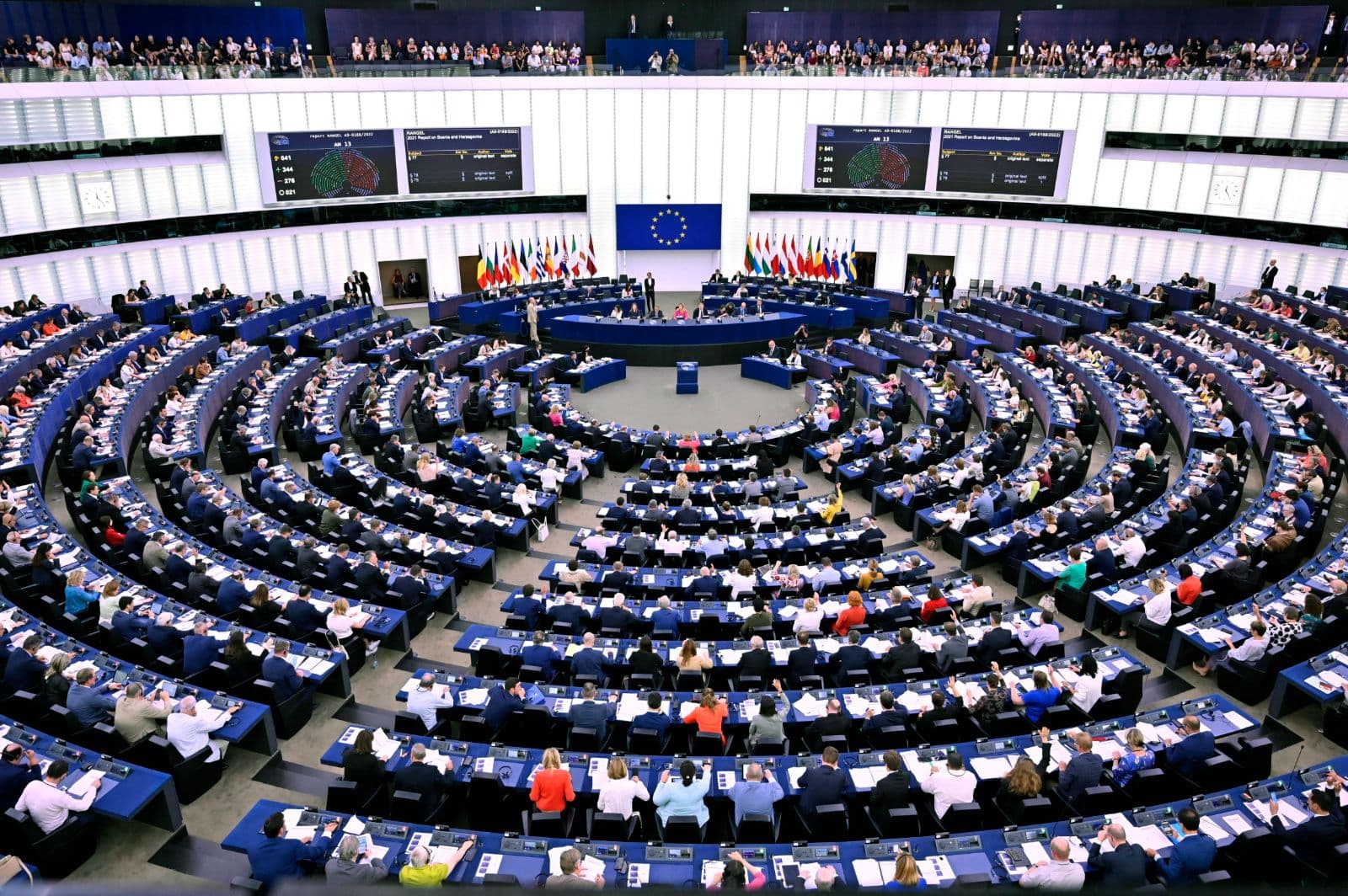 „Omnibus“-Einigung gestoppt: Rechte EU-Fraktionen feiern Sieg über grüne Bürokratie