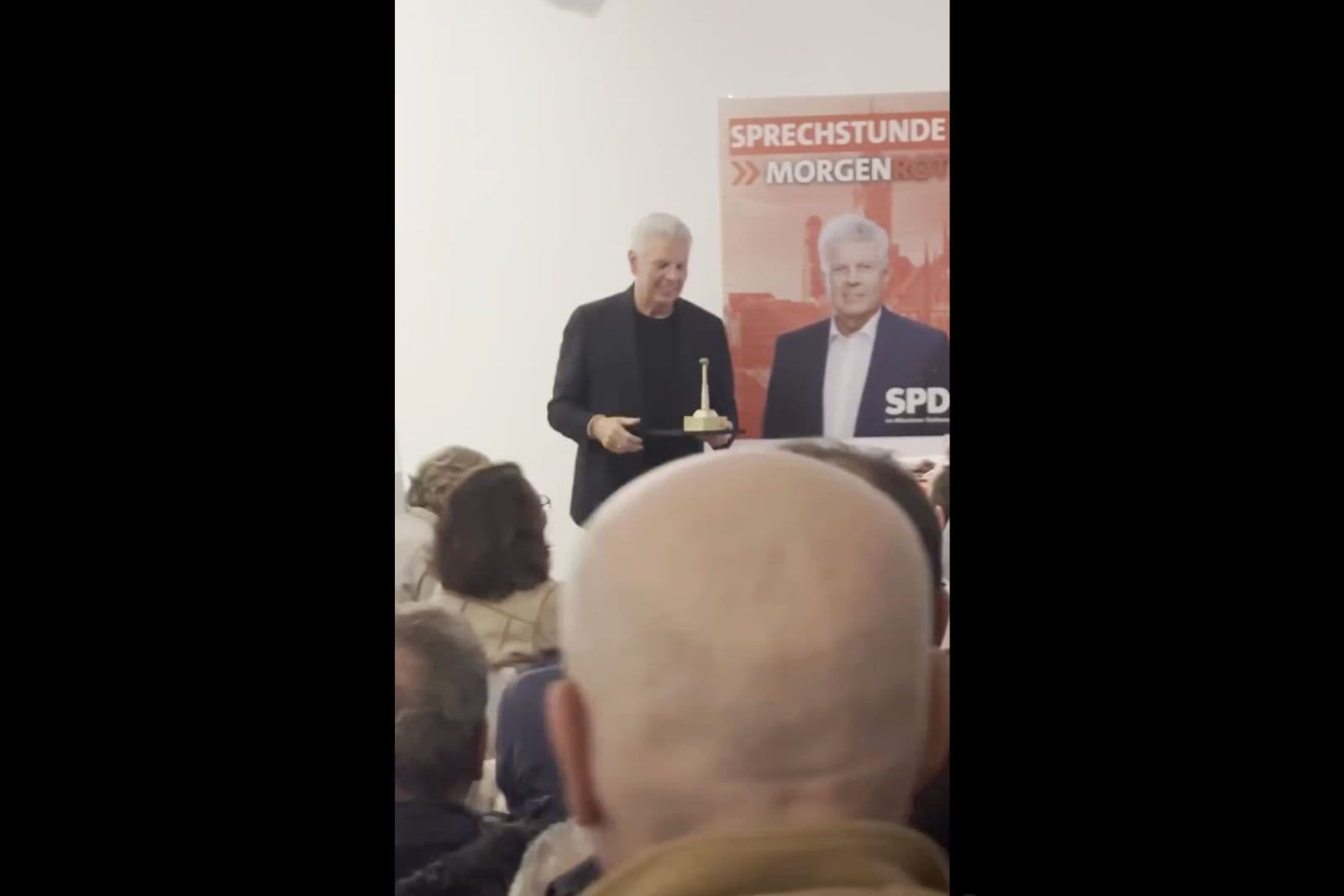 München ehrt Antifa-nahes Netzwerk – Rechte Jugend stellt Bürgermeister bloß