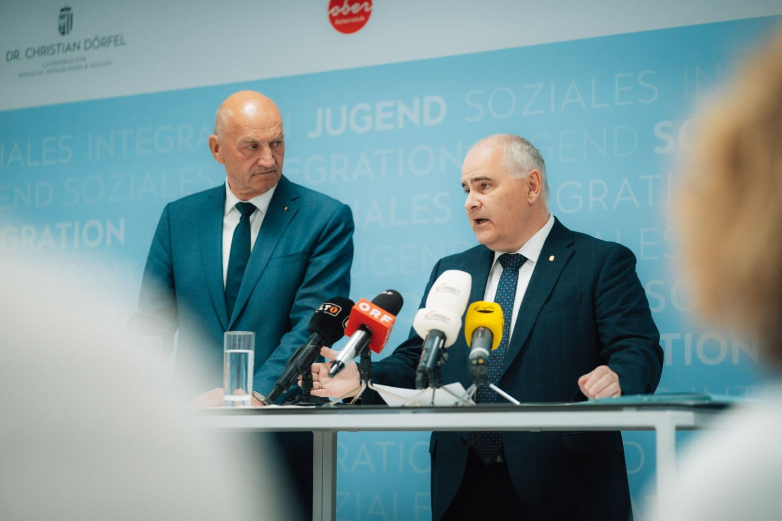 Strengstes Sozialhilfegesetz: Oberösterreich setzt neue Maßstäbe im Kampf gegen Fehlanreize