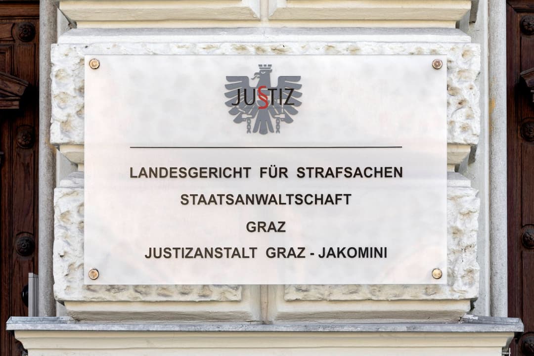 Urteil in Graz: Vier Jahre Haft für Ex-„Aula“-Chefredakteur Pfeiffer