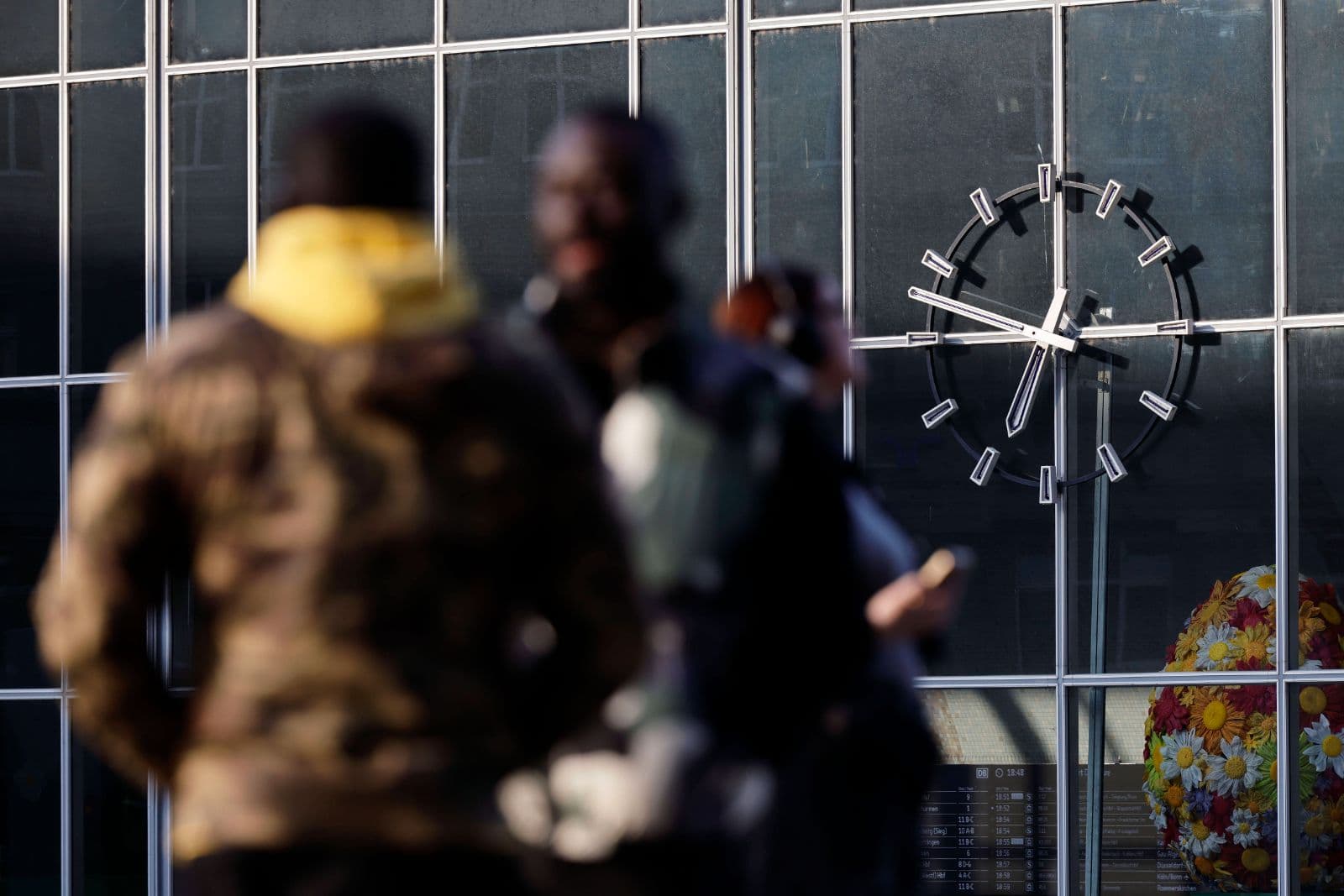 Deutschland: Bundesregierung weiß vielfach nicht, wen sie sich als „Fachkräfte“ ins Land holt