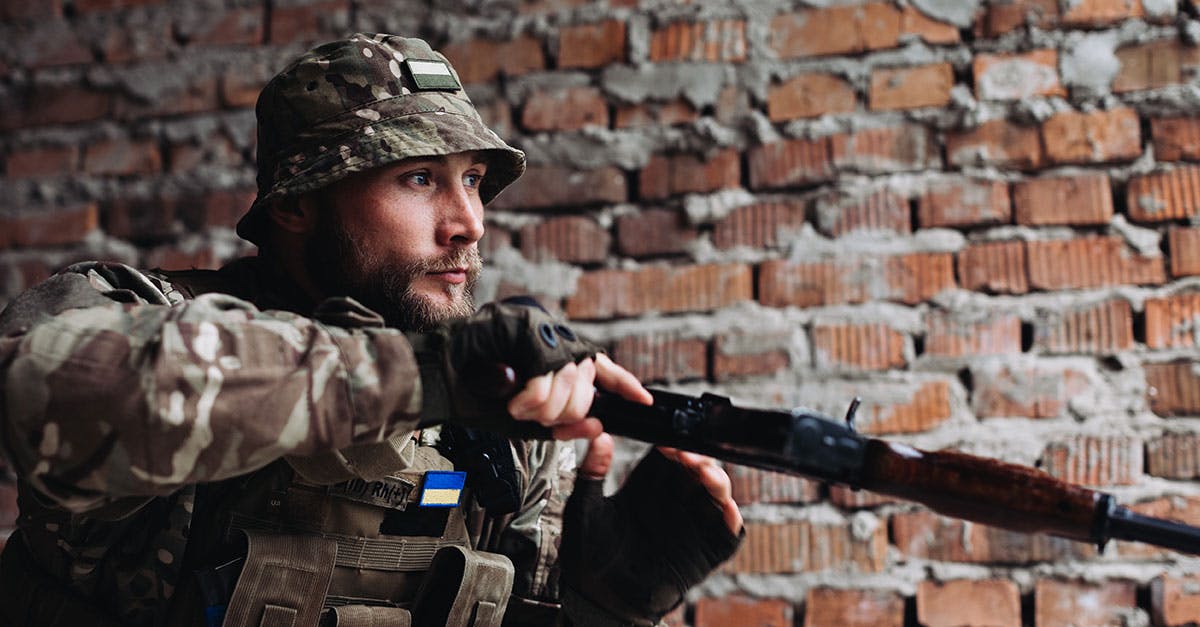 „Spiel mit dem Feuer“: Kickl kritisiert EU-Kampfausbildung für Ukrainer