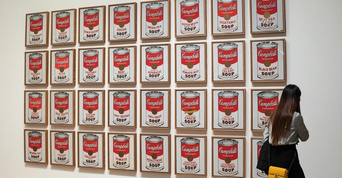 Angriffe gehen weiter: Klimaextremisten kleben sich an Warhol-Kunstwerk