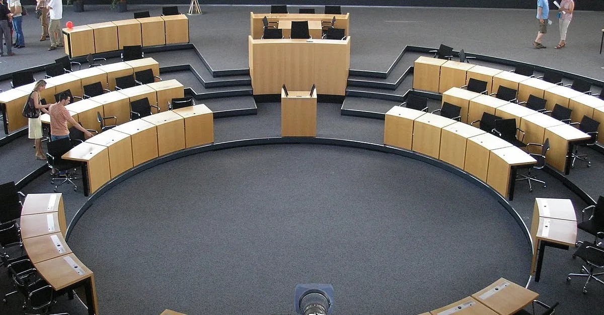 Thüringer Rechnungshof deckt rot-rot-grüne Korruption auf
