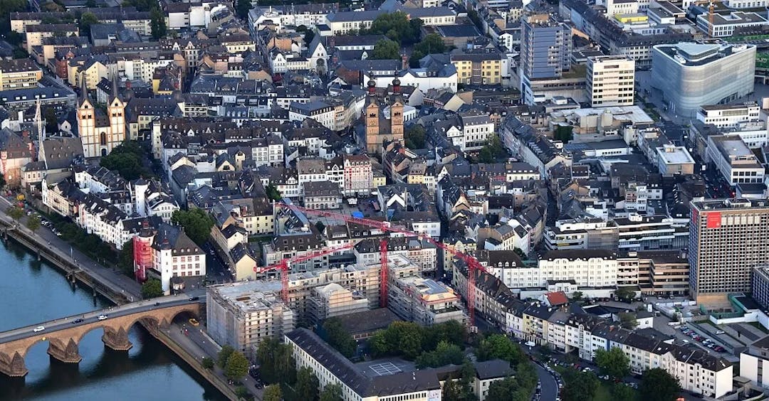 25 Prozent wählen grün: Koblenzer Stadtrat lehnt Asylunterkunft im Grünen-Viertel ab