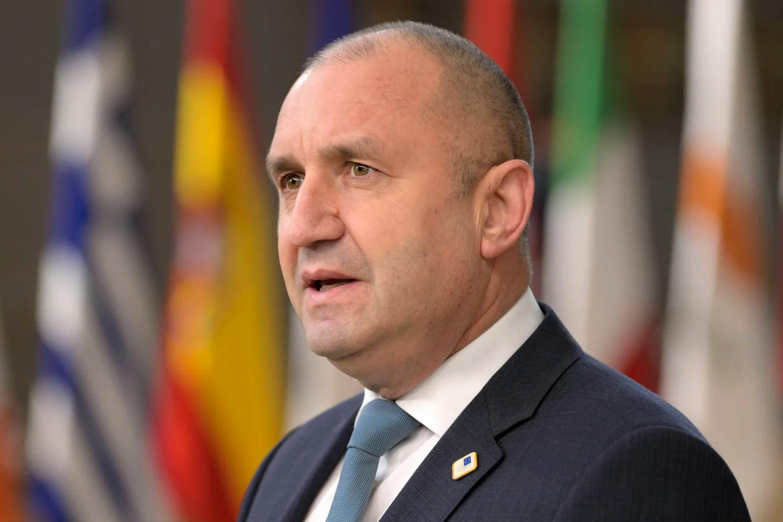 Bulgarischer Präsident: „Die Ukraine besteht darauf, diesen Krieg zu führen“
