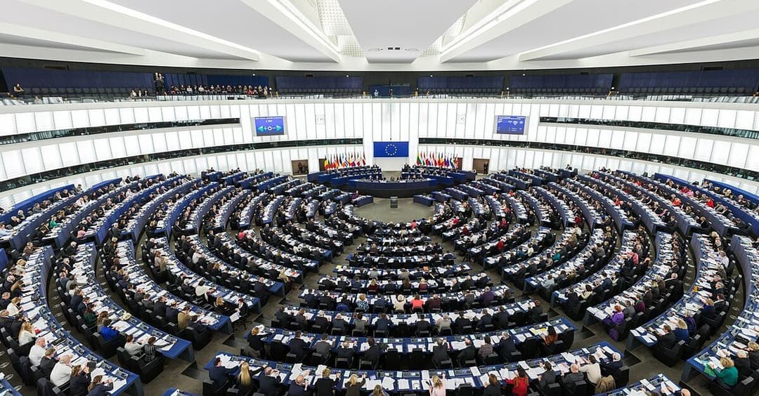 „Wahlautokratie“: Hafenecker wirft EU Affront gegen Ungarn vor