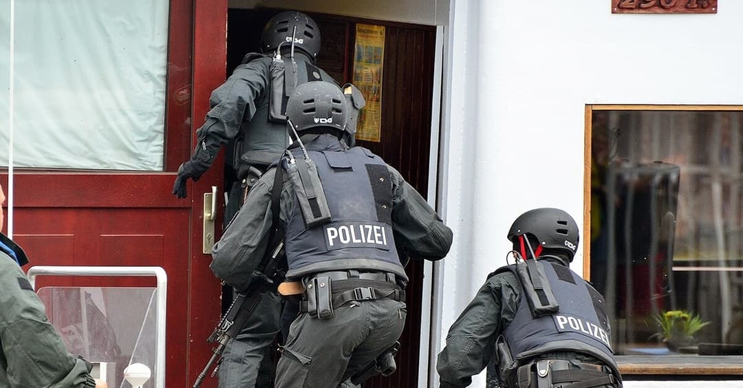 Auslandsgeheimdienst: Hohes Anschlagsrisiko in Deutschland