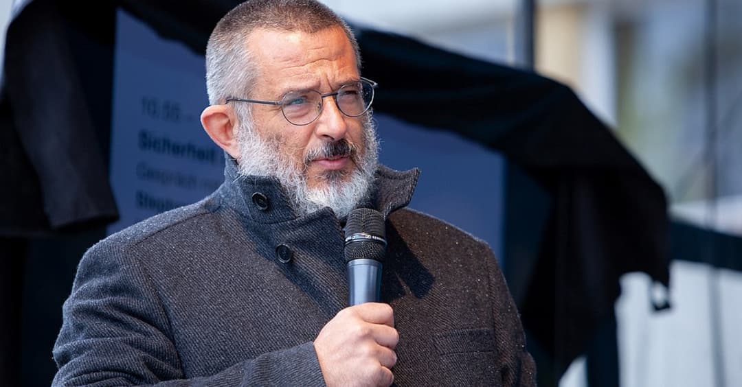 Kritiker im Visier: „Querdenken“ könnte zum Verdachtsfall werden