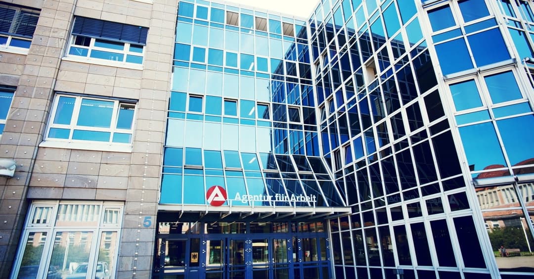 Jobcenter-Mitarbeiterin kritisiert Bürgergeld: „Vollzeit lohnt nicht mehr“