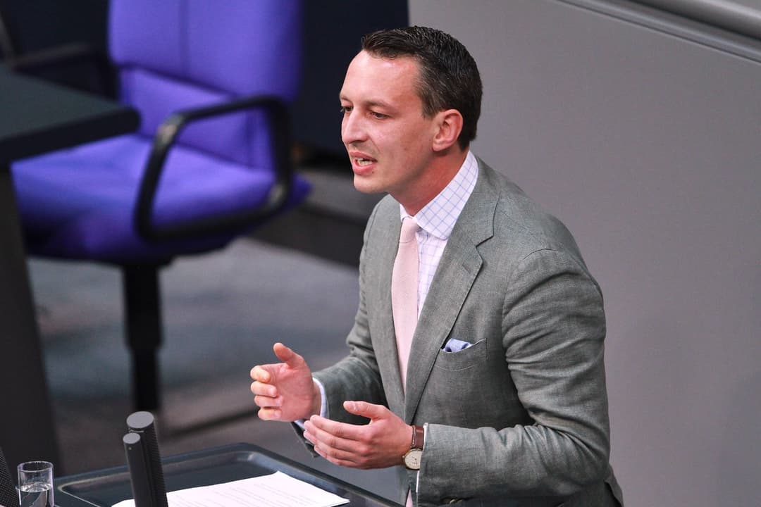 Nach Urteil gegen Bendels: Helferich zeigt Richter wegen Rechtsbeugung an