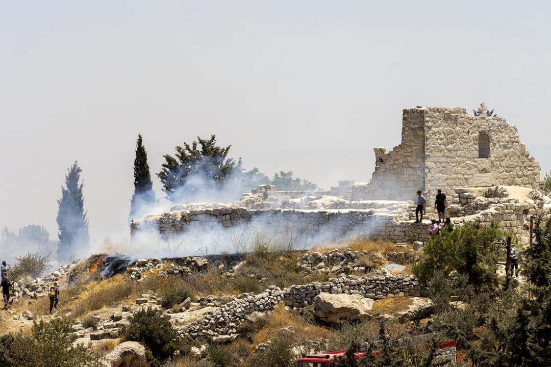 Neue Eskalation in Taybeh: Israelische Siedler legten Feuer bei Jahrhunderte alter Kirche